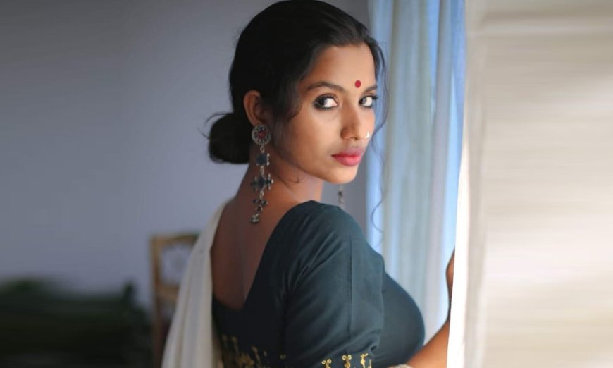 জুলাই নামে চালায় দিলে চেলচেলায় চলে যাবে এসব আর ভাবিয়েন না
